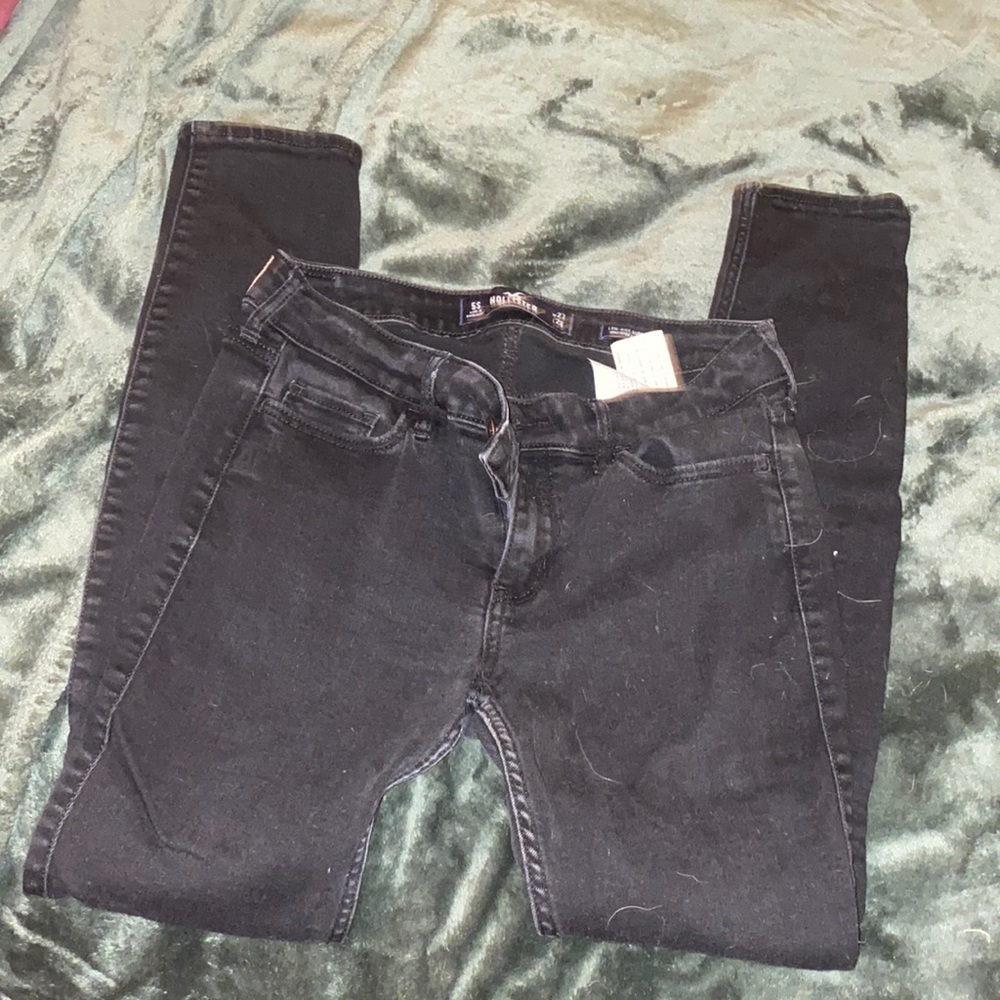 Black Hollister jeans